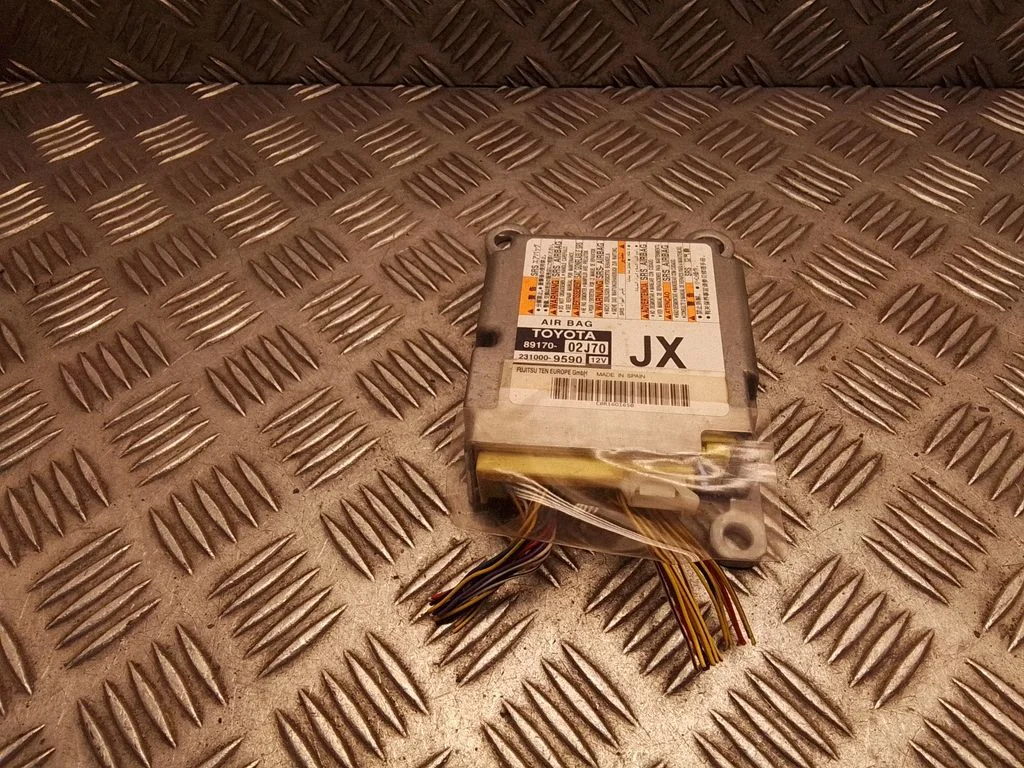 Drošības spilvenu vadības bloks 8917002J70