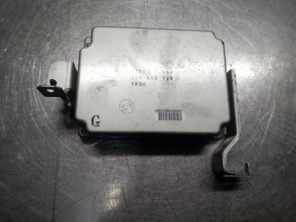 ABS-juhtplokk 478508H800