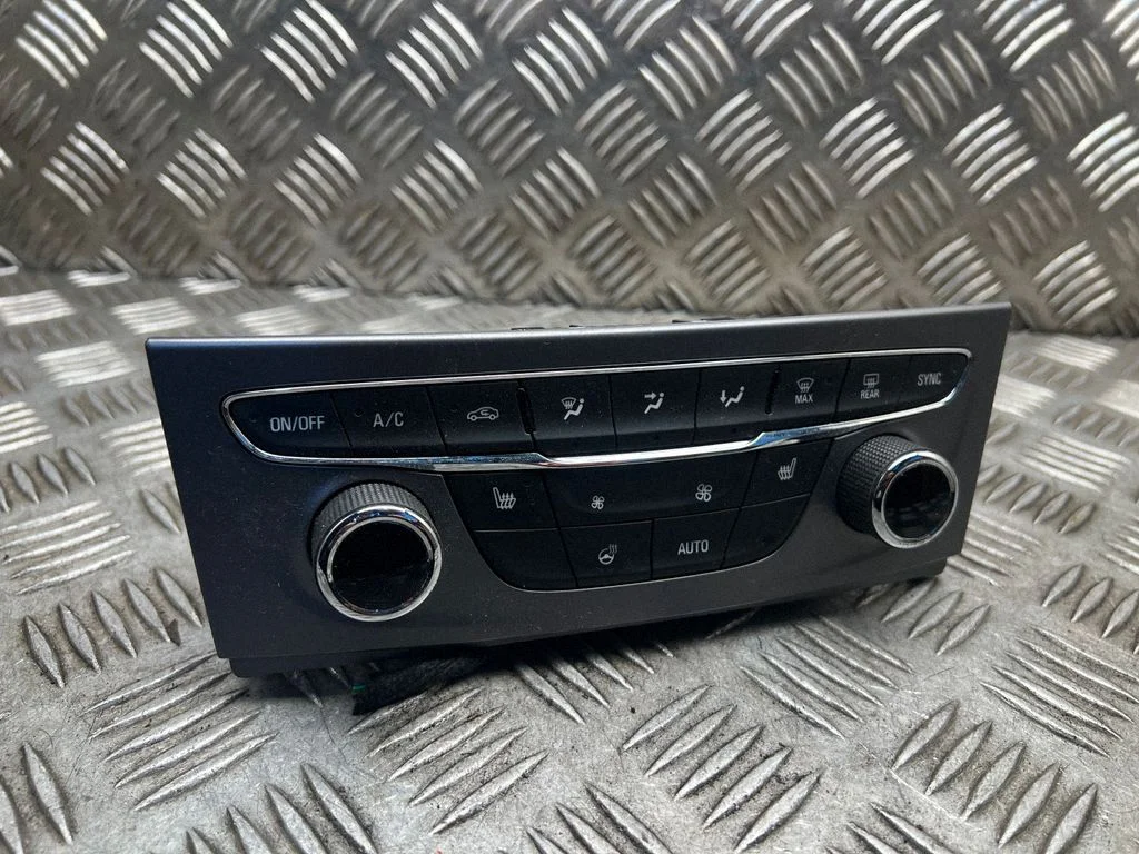 Climate control unit – Opel Astra K (2015-2021)