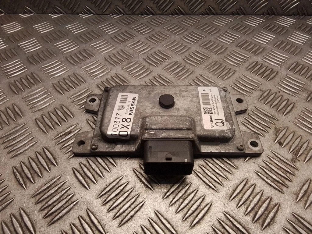 Pārnesumkārbas vadības bloks – Nissan Qashqai (2014-2016)