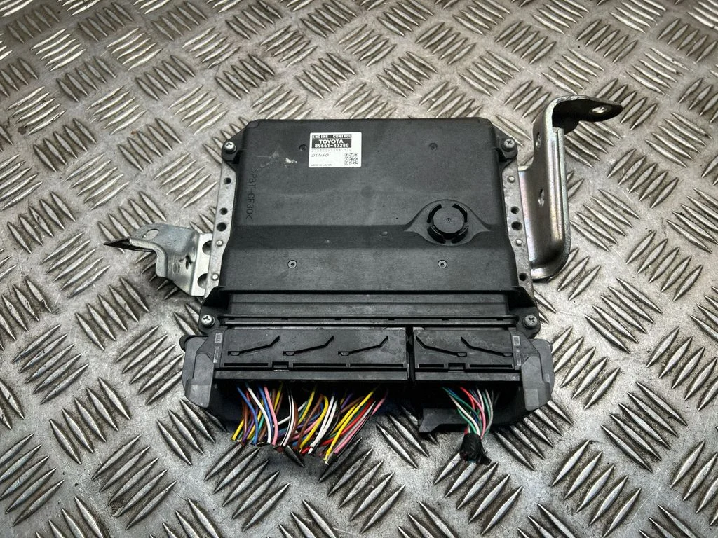 Engine control unit/module 8966147280
