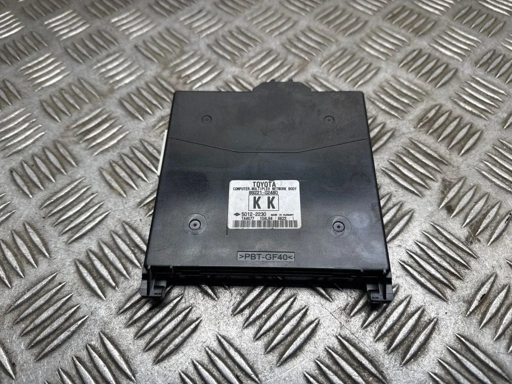 Citi vadības bloki/moduļi 8922102480