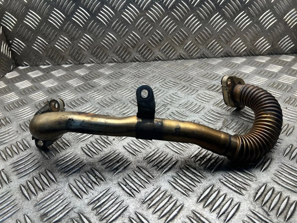EGR valve line/pipe/hose – Opel Vivaro (2001-2014)