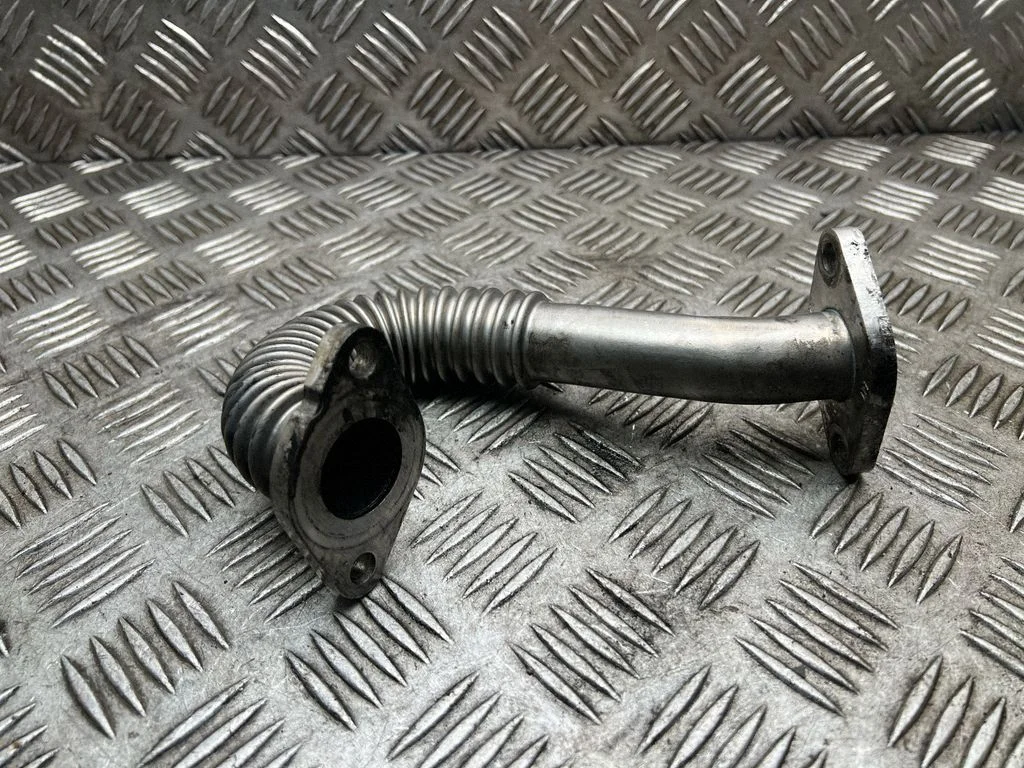 EGR valve line/pipe/hose – Opel Vivaro (2001-2014)