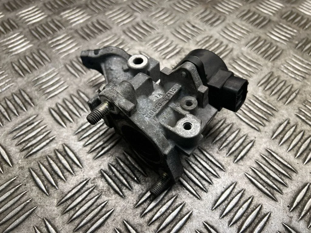 EGR vārsts – Toyota Prius (XW30) (2009-2015)
