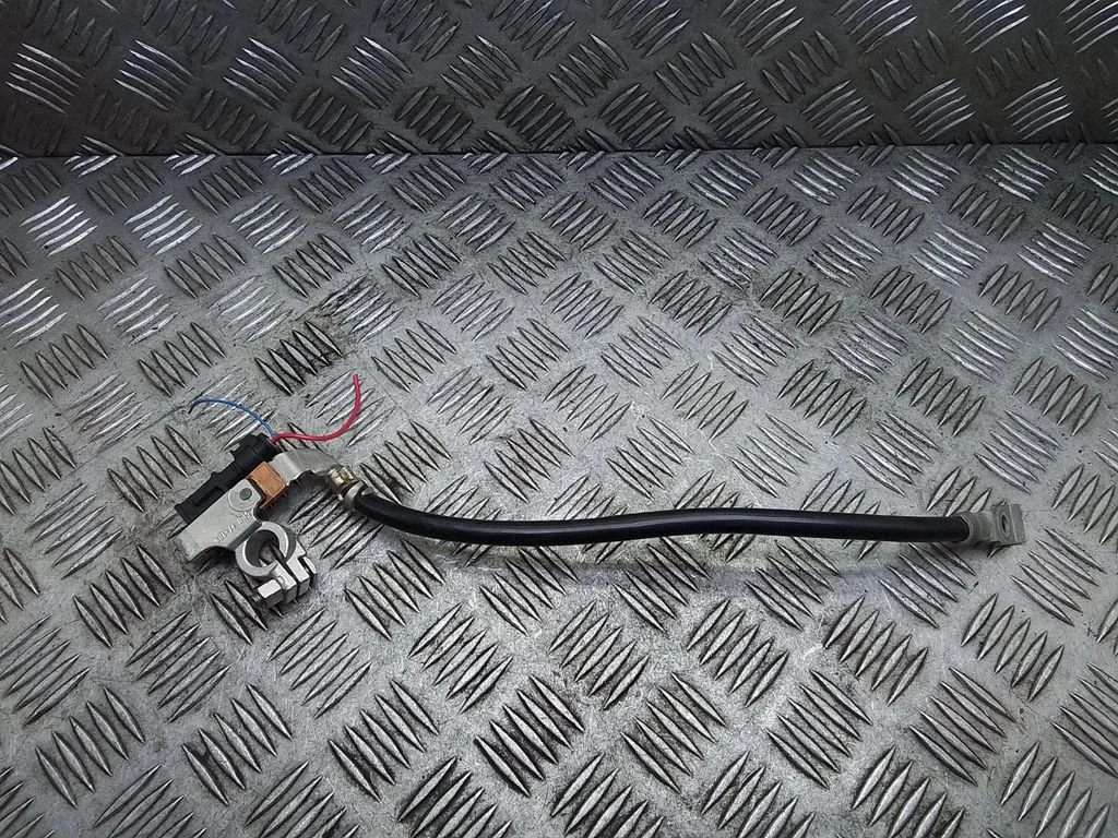 Mīnusa vads (akumulatora) – BMW 1. sērija F20 F21 (2011-2019)
