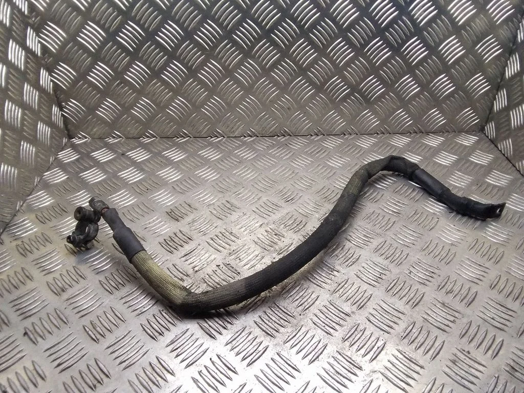 Positive cable (battery) – Volkswagen Transporter - Caravelle T5 (2003-2015)