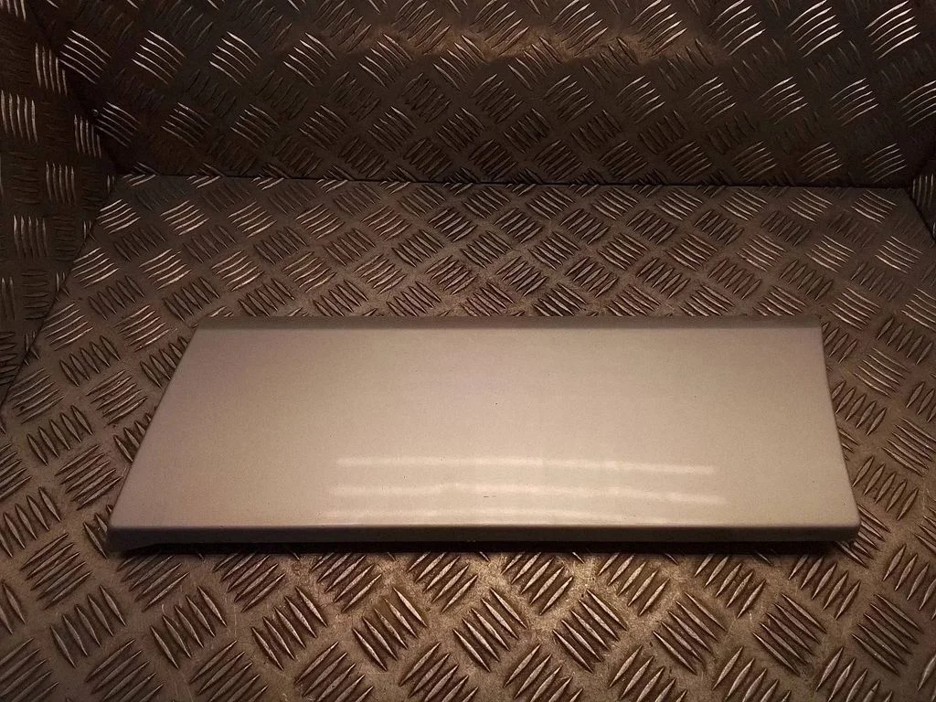 Rear door trim (molding) – Opel Vivaro (2014-2018)