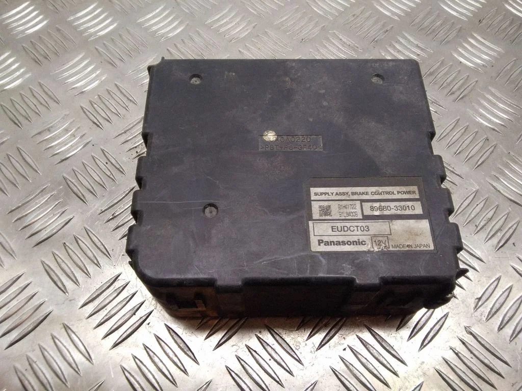 Brake system control unit/module – Toyota Prius (XW20) (2003-2009)