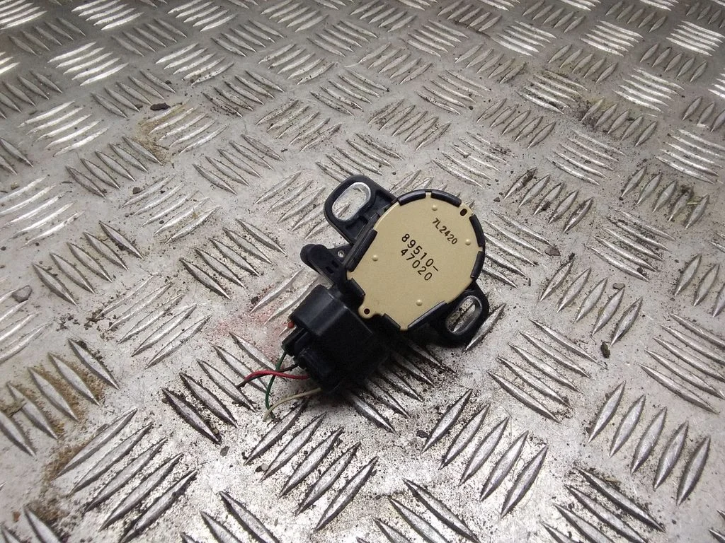Accelerator pedal position sensor 8951047020