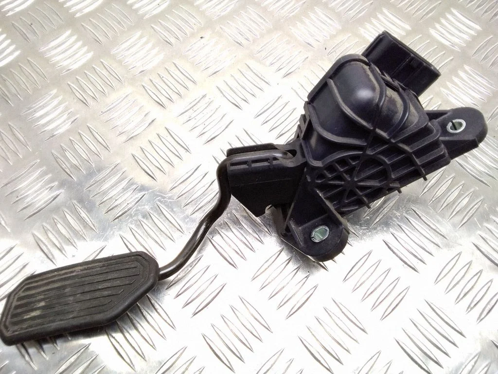 Accelerator pedal position sensor 7812047040