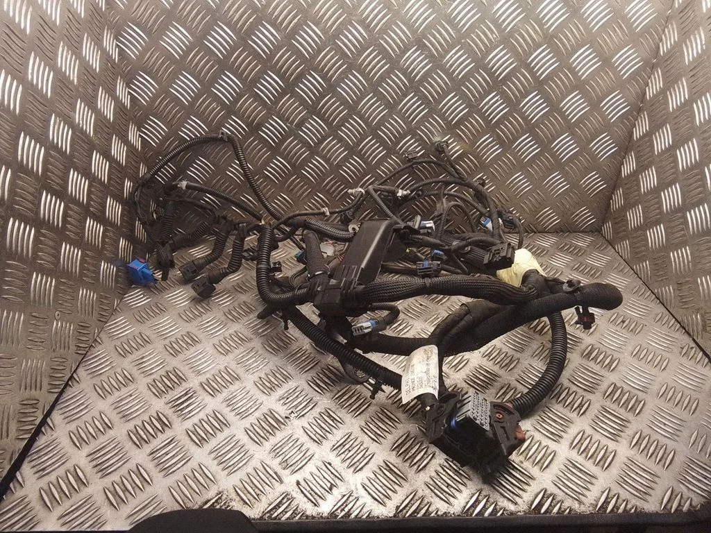 Motora vadu instalācija 94500S