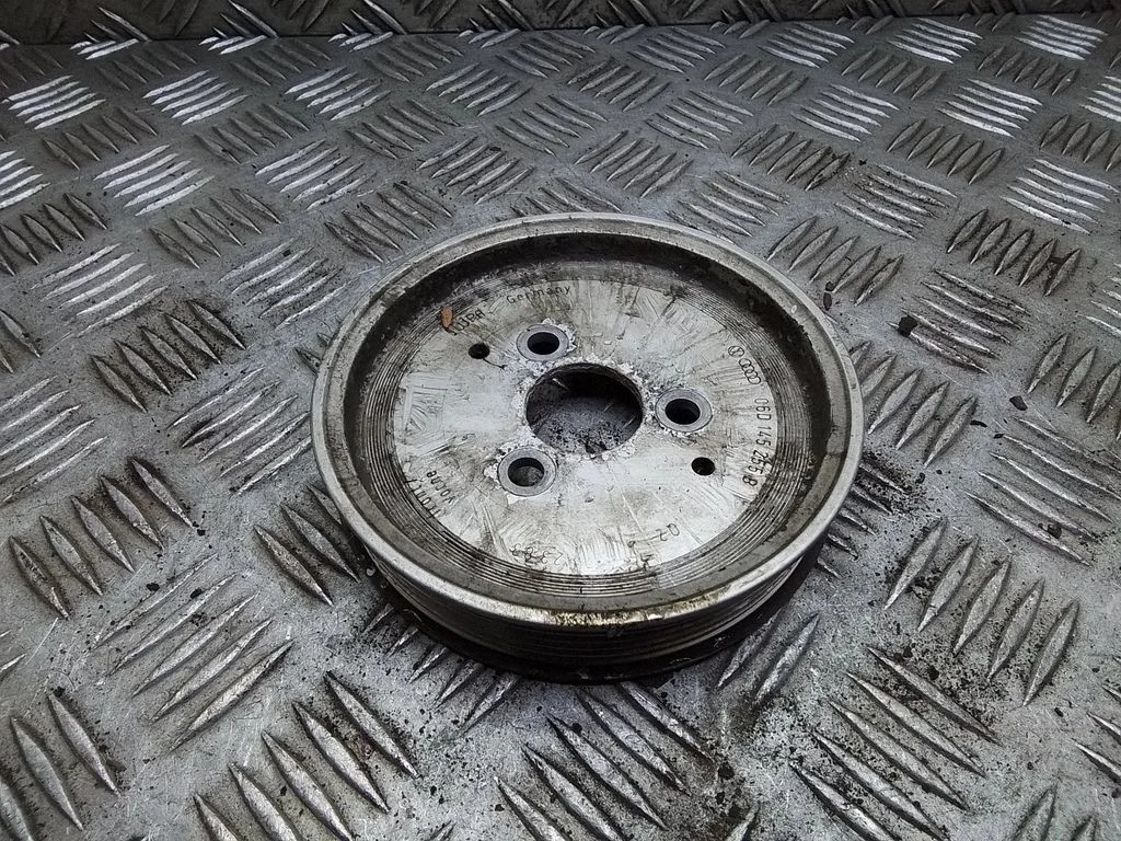 Roolivõimendi pumba rihmaratas – Audi A6 Allroad C6 (2006-2011)