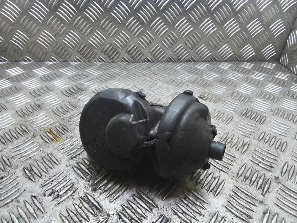Separator oleju (odma) – BMW Seria 5 E60 E61 (2004-2010)