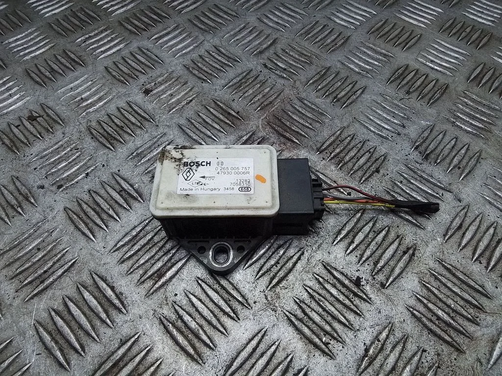 ESP (stabilitātes sistēmas) sensors (paātrinājuma sensors) – Opel Movano B (2010-2022)