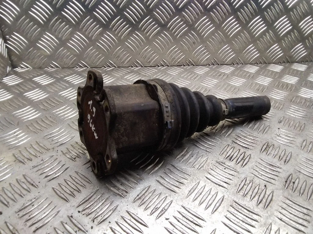 Driveshaft outer CV joint – Audi A4 S4 B6 8E 8H (2001-2005)