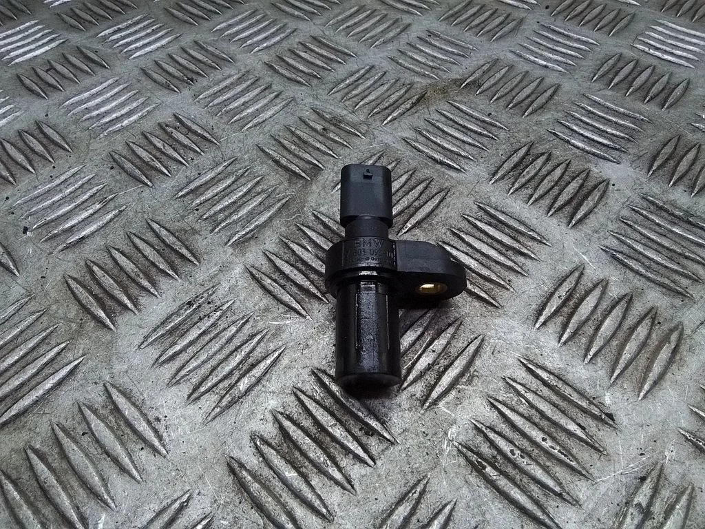 Crankshaft position sensor – BMW 1 Series E81 E87 (2004-2011)