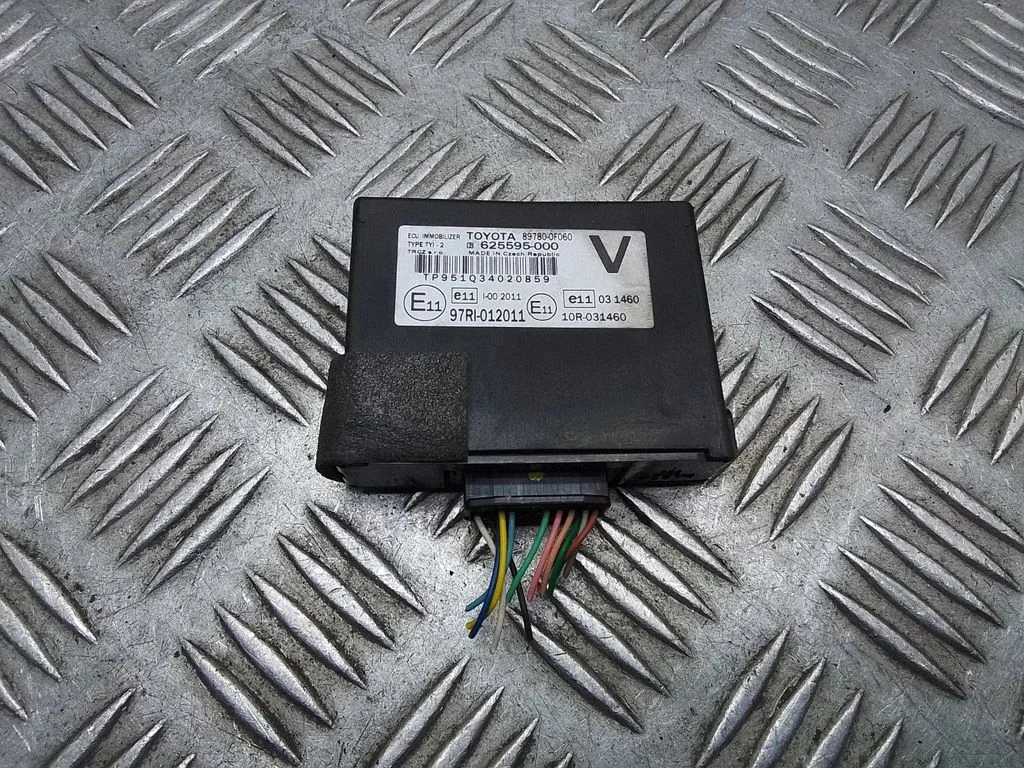 Imobilaizera vadības bloks 897800F060
