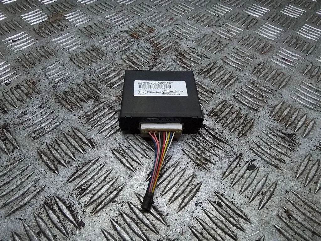 Imobilaizera vadības bloks – Toyota Prius (XW20) (2003-2009)