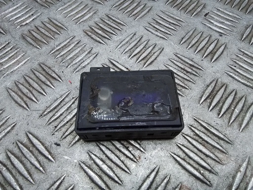 Lietus sensors – BMW 7. sērija E65 E66 (2001-2008)