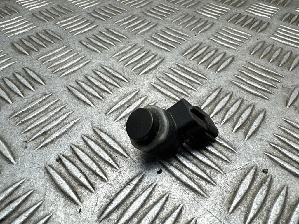 Parking PDC sensor – Toyota Auris E180 (2012-2018)