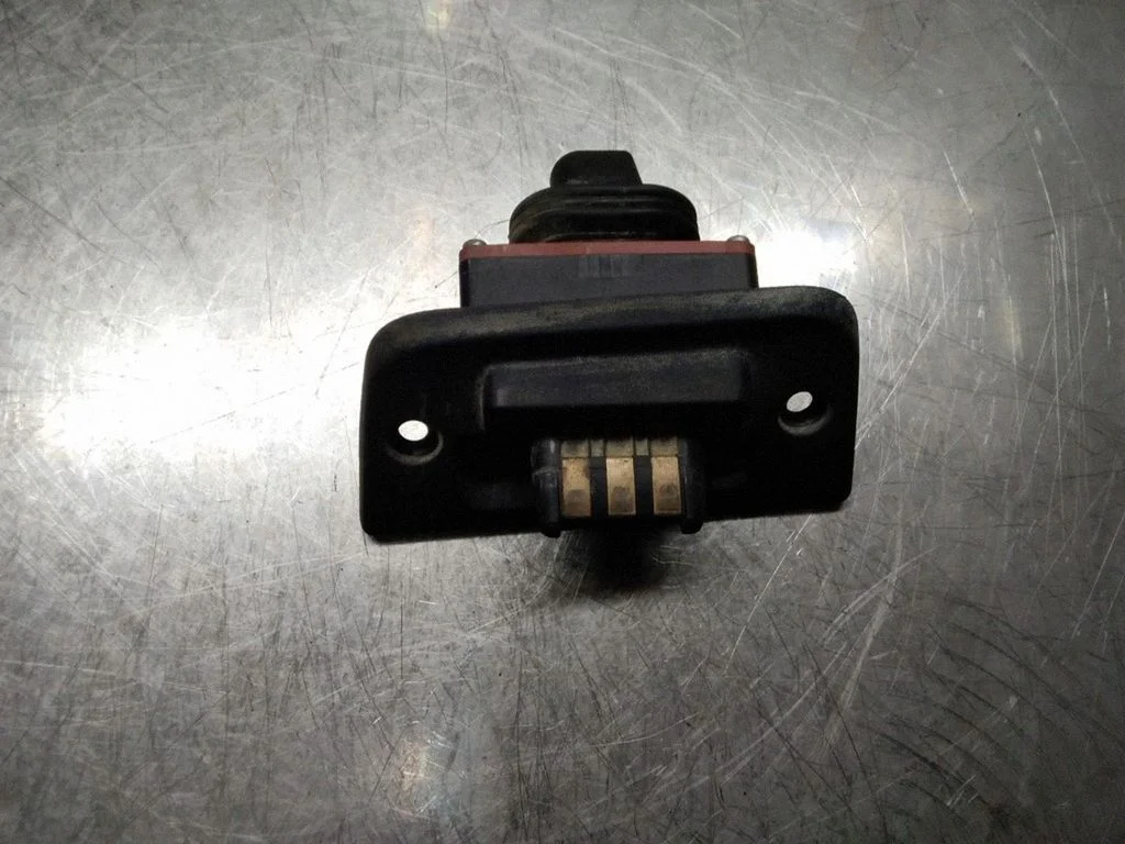 Sliding door contact joint – Volkswagen Transporter - Caravelle T5 (2003-2015)