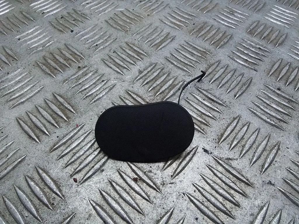 Radiator trim – Toyota Prius (XW20) (2003-2009)