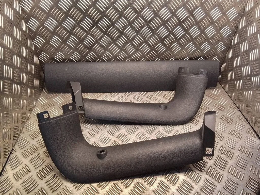 Tailgate trim – BMW X1 E84 (2009-2015)
