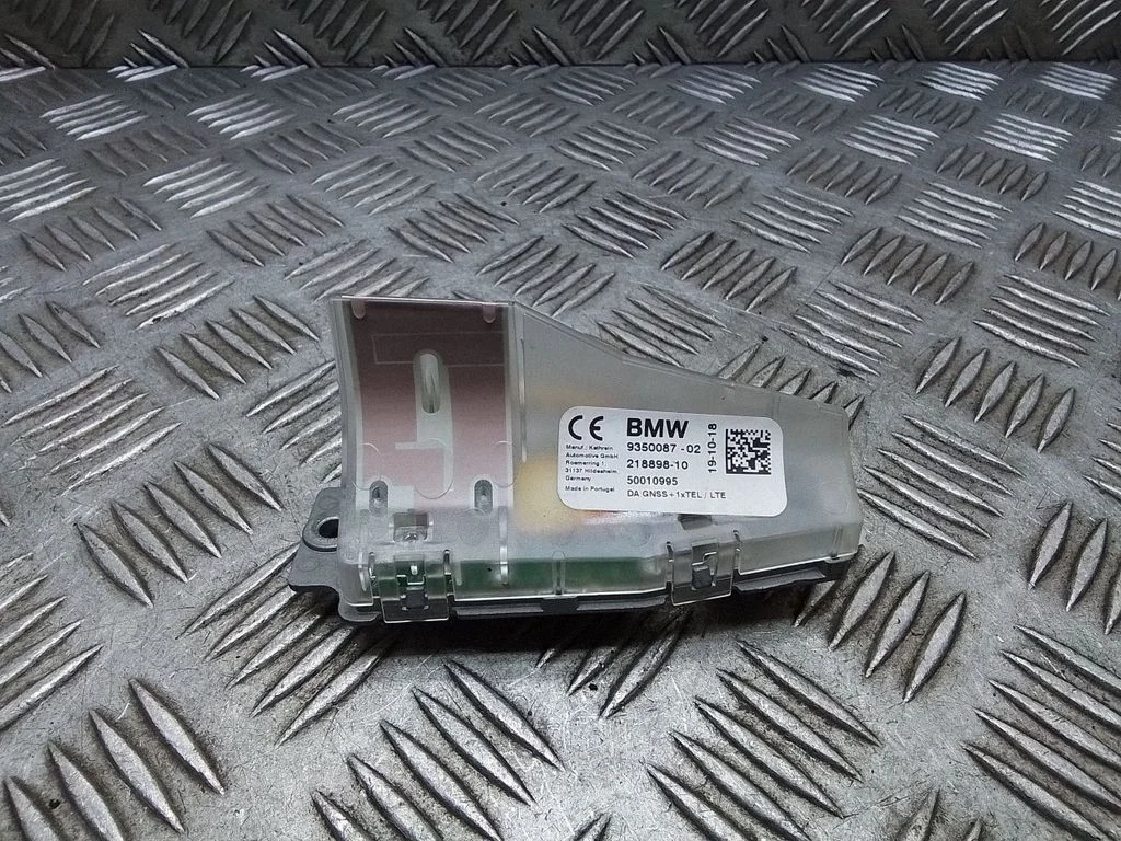 Antena (GPS antena) – BMW 1. sērija F20 F21 (2011-2019)