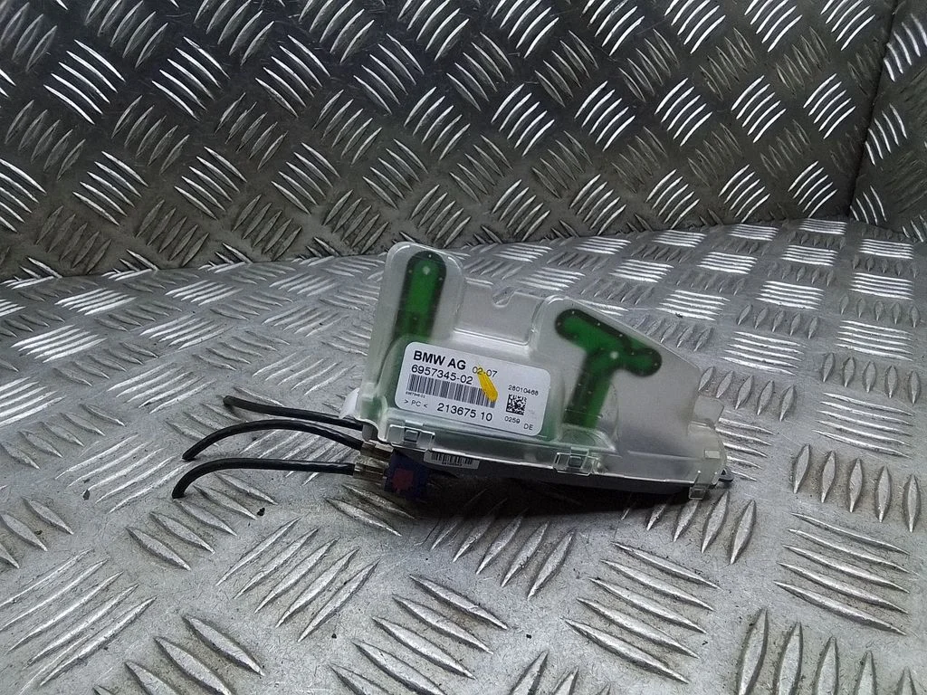 Antenn (GPS-antenn) – BMW 7-seeria E65 E66 (2001-2008)