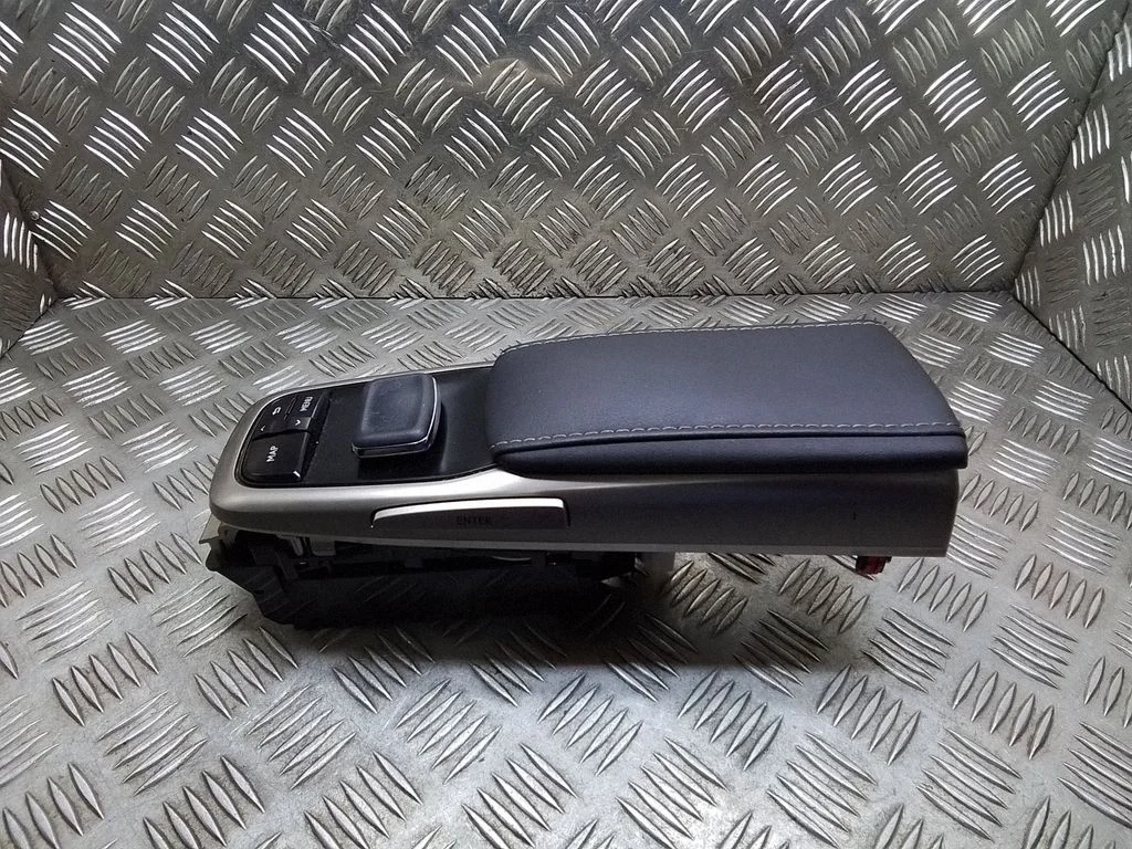 Navigatsiooni (GPS) juhtplokk – Lexus RX 450H (2016-)