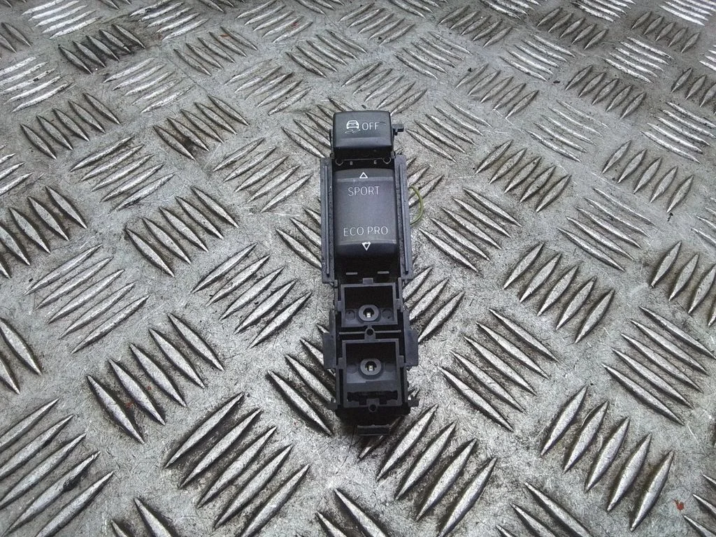 Przełącznik ESP – BMW Seria 1 F20 F21 (2011-2019)