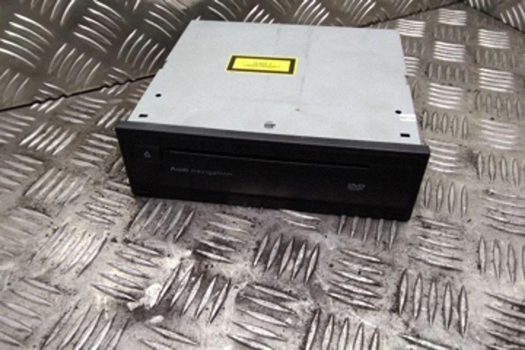 Navigatsiooni (GPS) CD/DVD-lugeja – Audi A6 Allroad C6 (2006-2011)