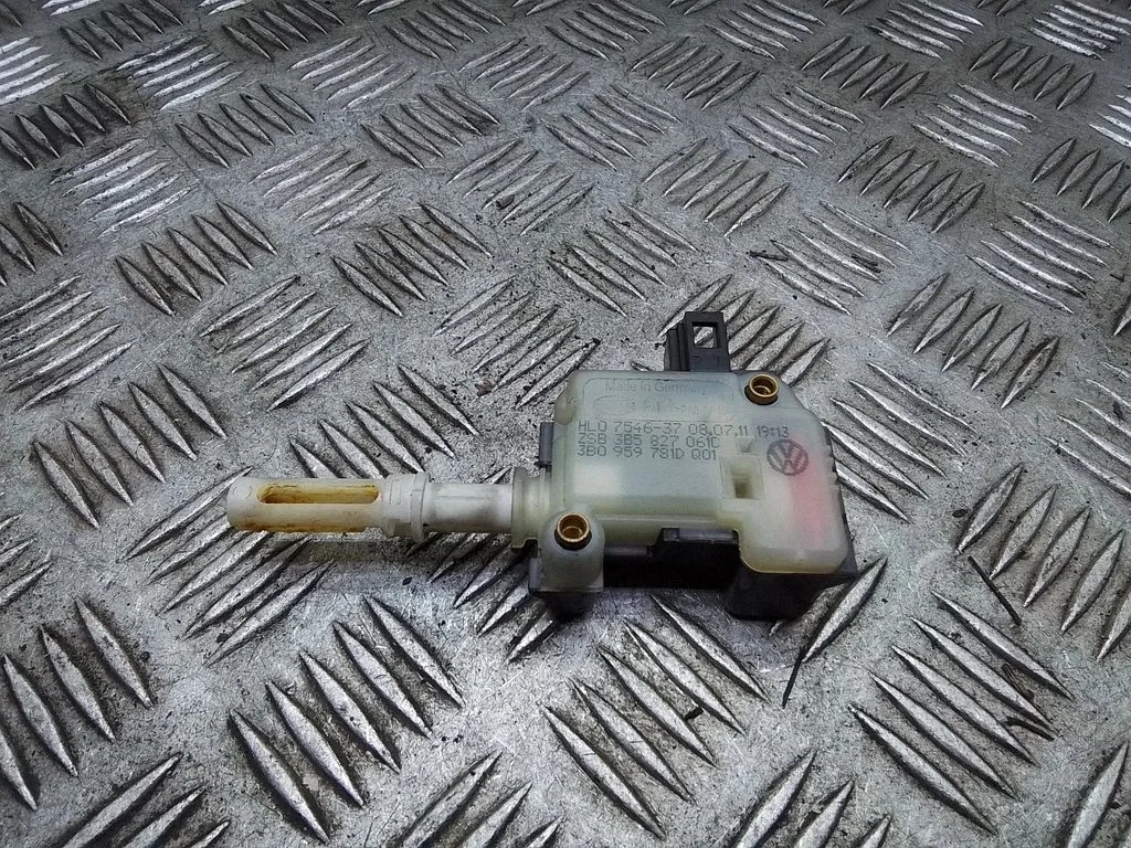 Tailgate boot lock/latch motor – Volkswagen Caddy (2011-2016)
