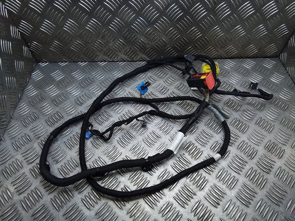 Citi vadi/instalācija – Peugeot 208 II (2019-)
