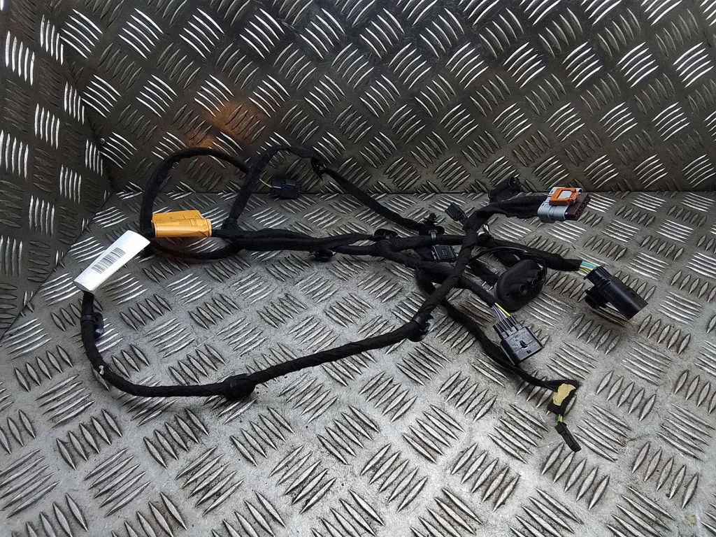 Sānu (bīdāmo) durvju vadu instalācija – Peugeot Traveller (2016-)