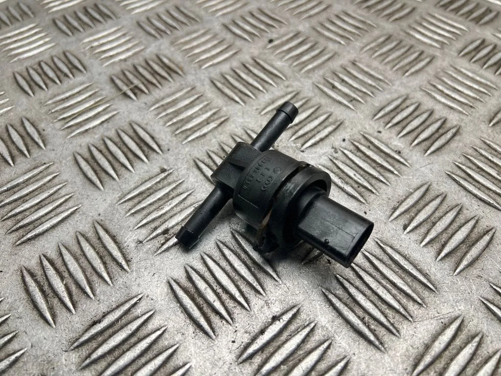 Fuel temperature sensor – Volkswagen Transporter - Caravelle T5 (2003-2015)