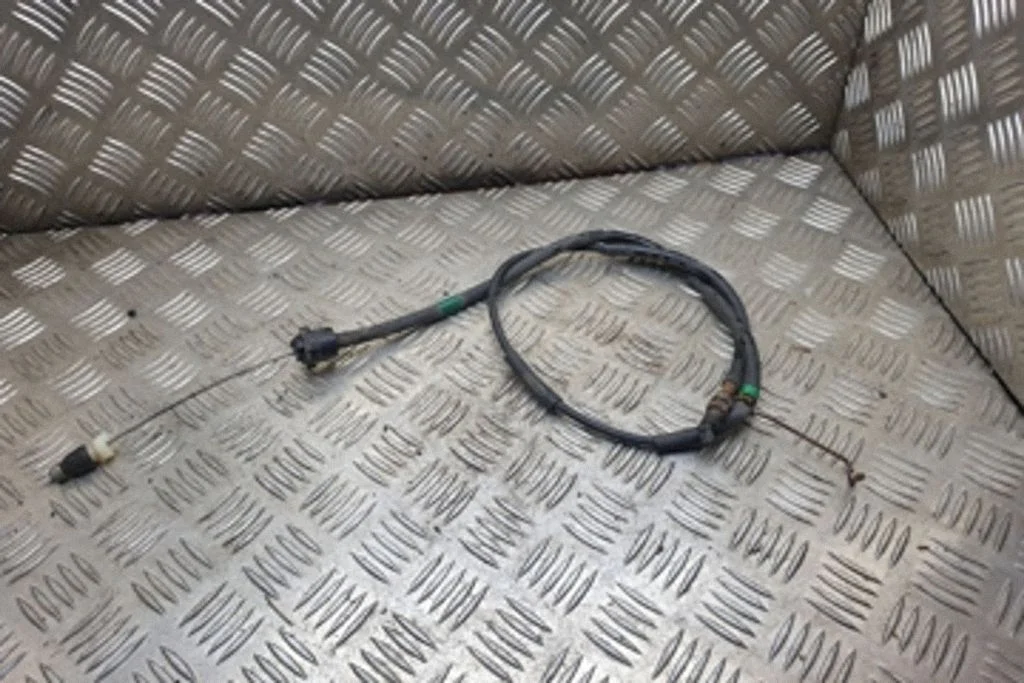 Throttle cable – Toyota Yaris Verso (1999-2005)