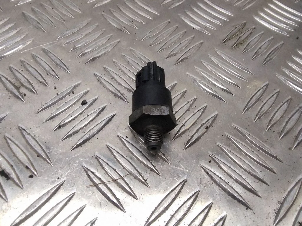 Eļļas spiediena sensors 401742