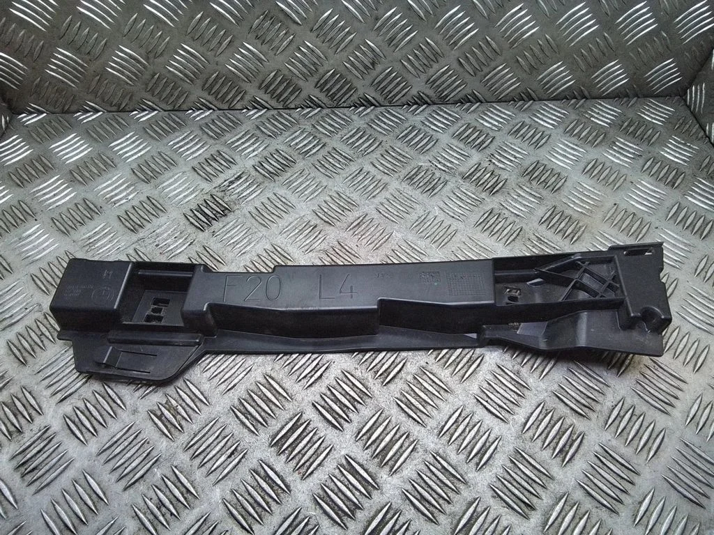 Sill/side skirt trim – BMW 1 Series F20 F21 (2011-2019)