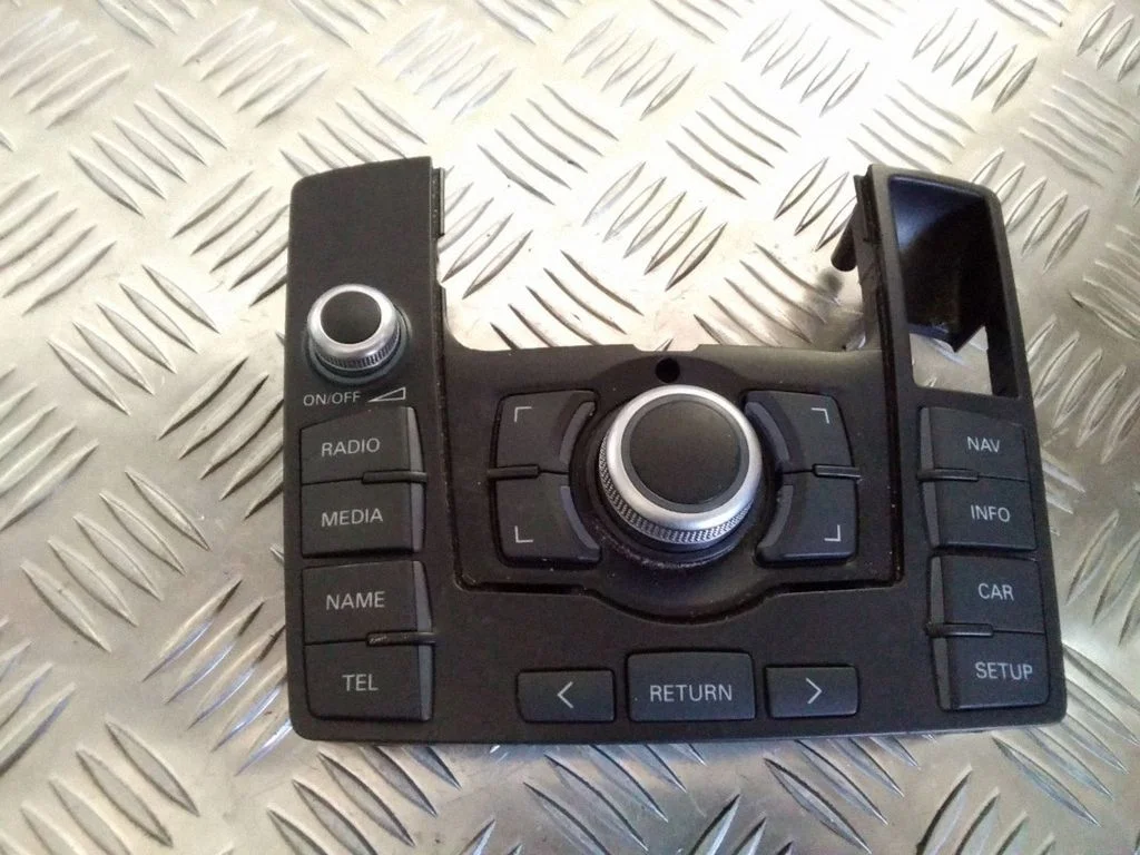 Multimeedia juhtplokk – Audi A6 Allroad C6 (2006-2011)