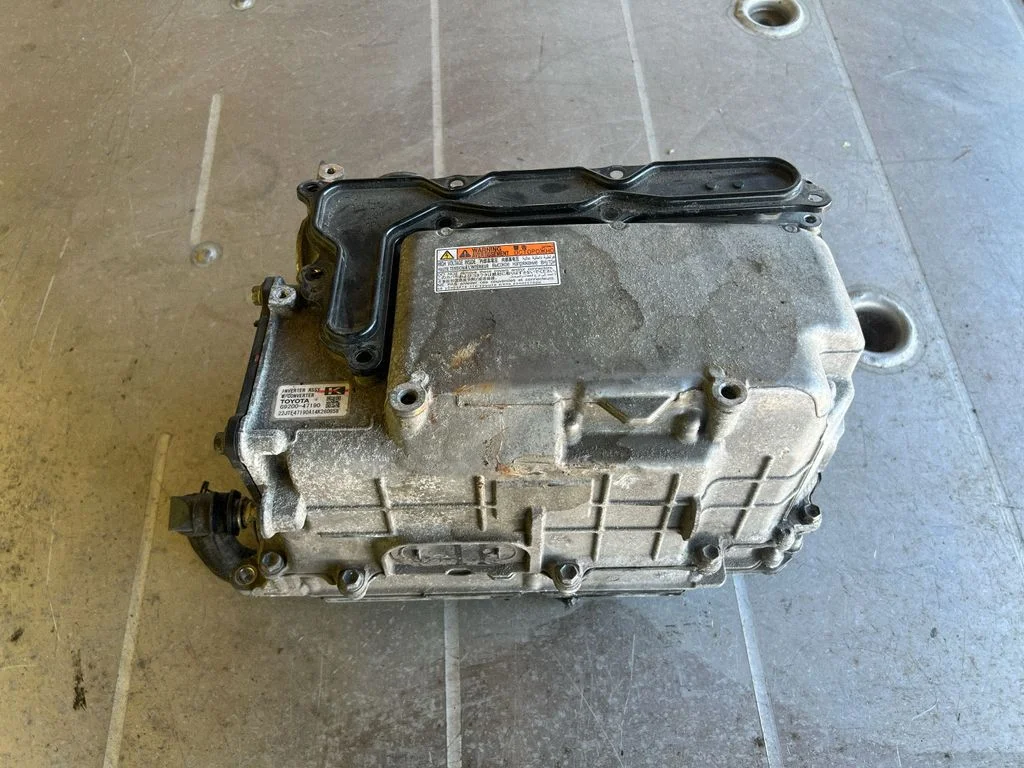 Invertors (sprieguma pārveidotājs) – Toyota Auris E180 (2012-2018)