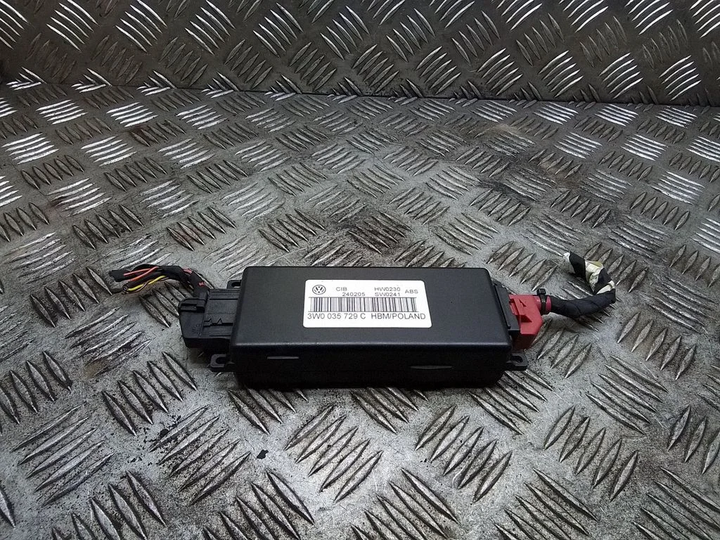 Telefona vadības bloks – Volkswagen Phaeton (2002-2016)