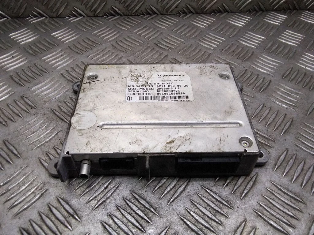 Telefona vadības bloks – Mercedes-Benz S klase W220 (1998-2006)