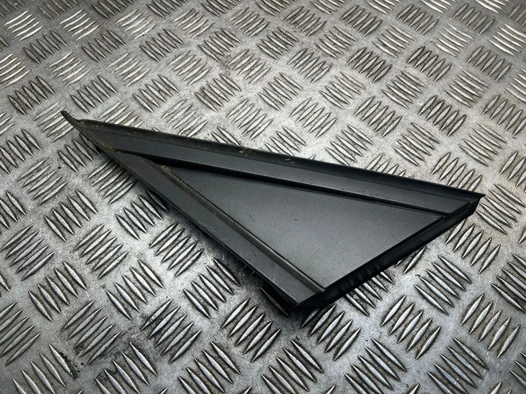 Fender end trim – Opel Astra K (2015-2021)