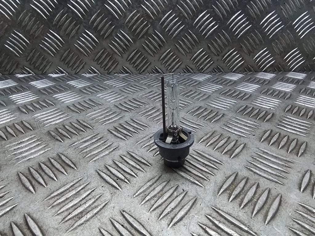 Xenon bulb