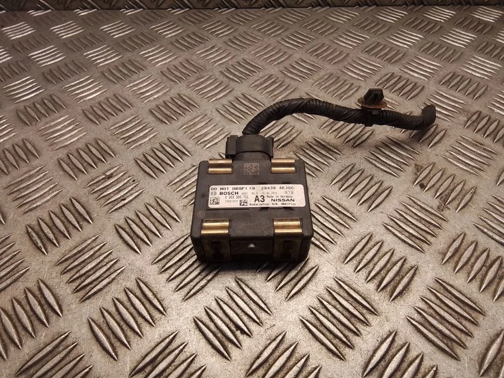 Distronic-radar – Nissan Qashqai (2014-2016)