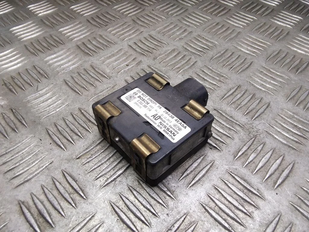 Distronic-radar – Nissan Qashqai (2010-2014)