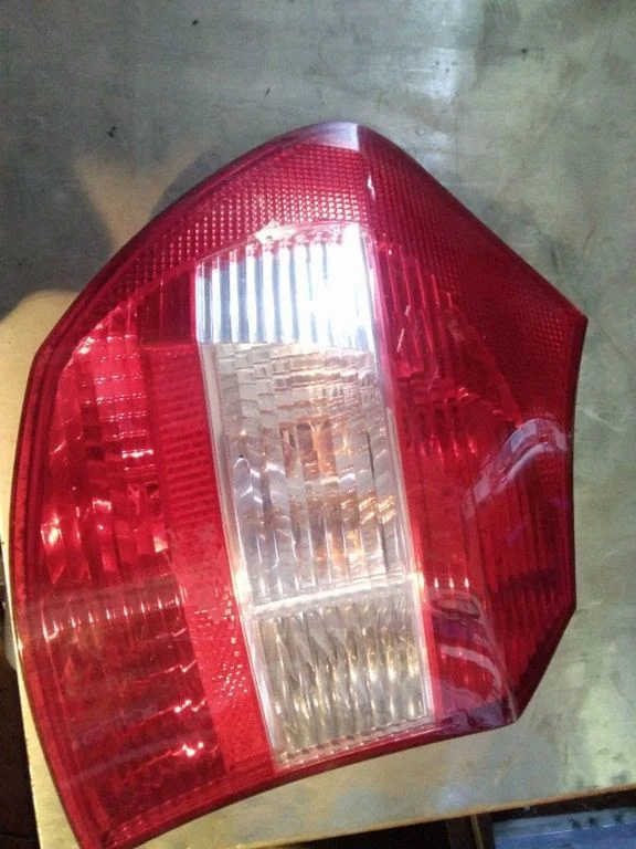 Lampa tylna w zderzaku – BMW Seria 1 E81 E87 (2004-2011)