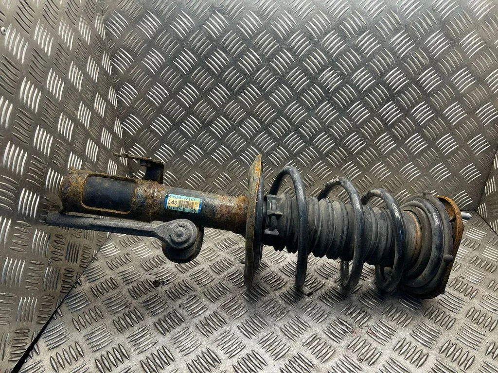 Front shock absorber with coil spring 4852047361